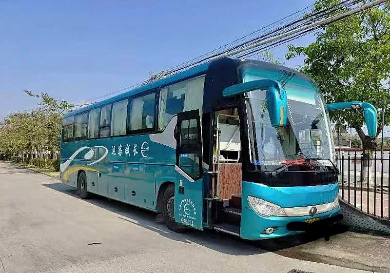 东莞38座大巴实拍